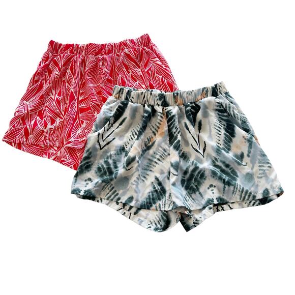 Tyche Pants - BUNDLE (2) Tyche Lightweight Shorts Elastic Waist Multicolored Size Medium